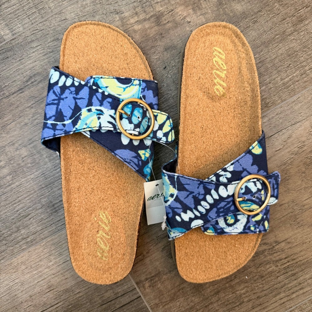NEW Aerie Womens 6 Floral Buckle Slide Sandals Blue Yellow Cork Beach Coastal